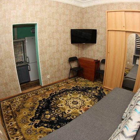 Apartment On Gimnazycheskaya Odessa Exterior foto